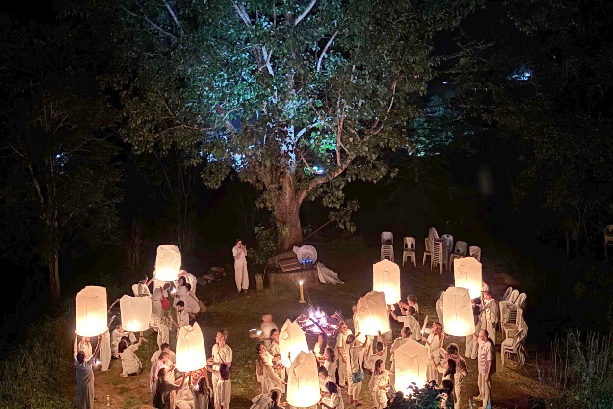 Meditation retreat Thailand-latern release
