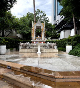 Old City Shrine  – living like I'm dying