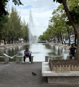 chiang mai moat