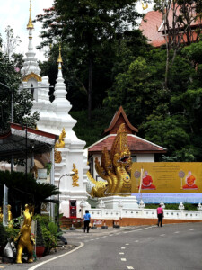 doi suthep chiang mai living like im dying 1