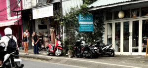 living like im dying monkey grab2