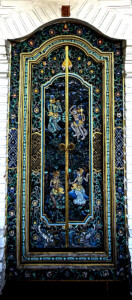 living like im dying ubud front door