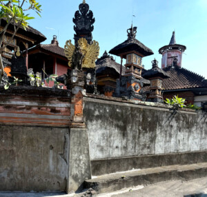 living like im dying putu wall ubud