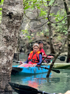 living like im dying me kayak langkwai