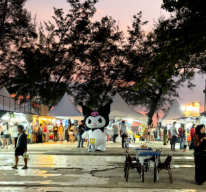 living like im dying food sabah beach 1