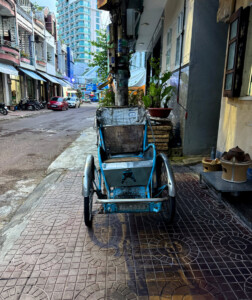 Christmas in the Upside Down 8 living like im dying rickshaw quy nhon