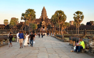 Angkor Wat, Landmines, and the Hero Rats of Cambodia 18 living like im dying angkor wat entrance cambodia