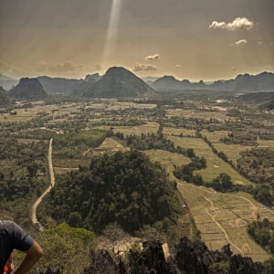 Vang Vieng and Real Life Jungle Gyms 11 pha ngern viewpoint vang vieng laos