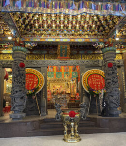Tainan and the Art of Waiting 14 colorful temple tainan taiwan